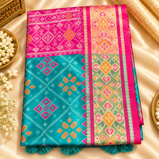 Pochampally Silk-blend Saree with lustrous finish