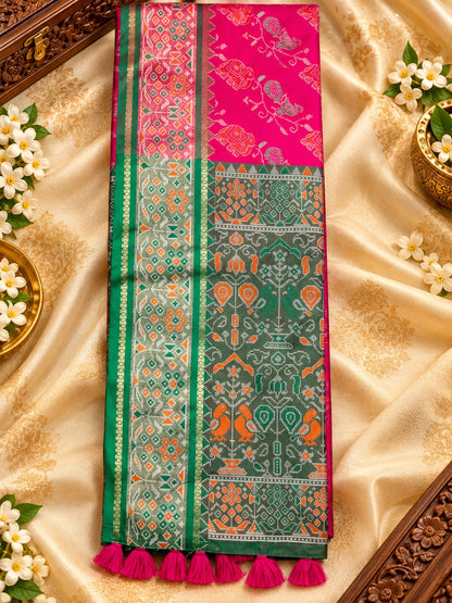 Pochampally Silk-blend Saree with lustrous finish